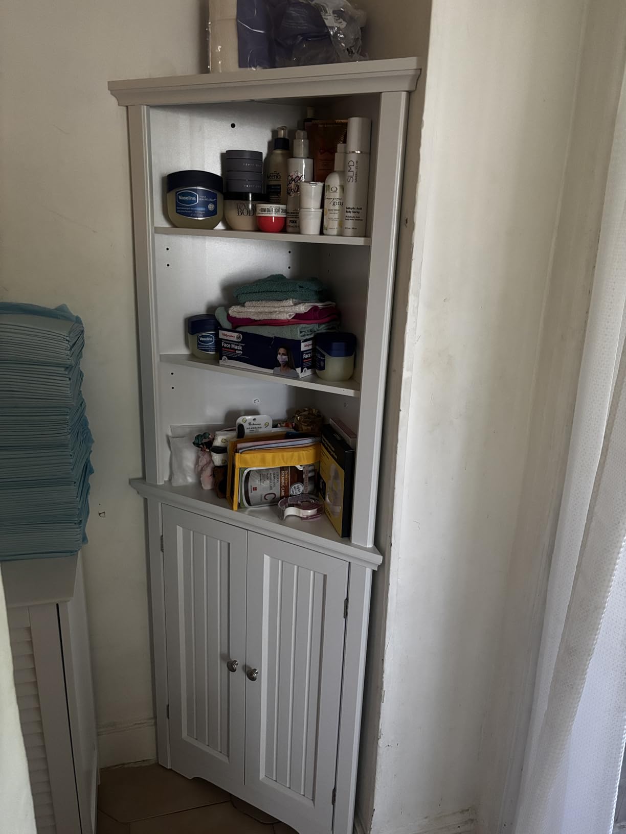 Flamaker Corner Cabinet, Freestanding Corner Shelf for Bathroom, White customer photo 2