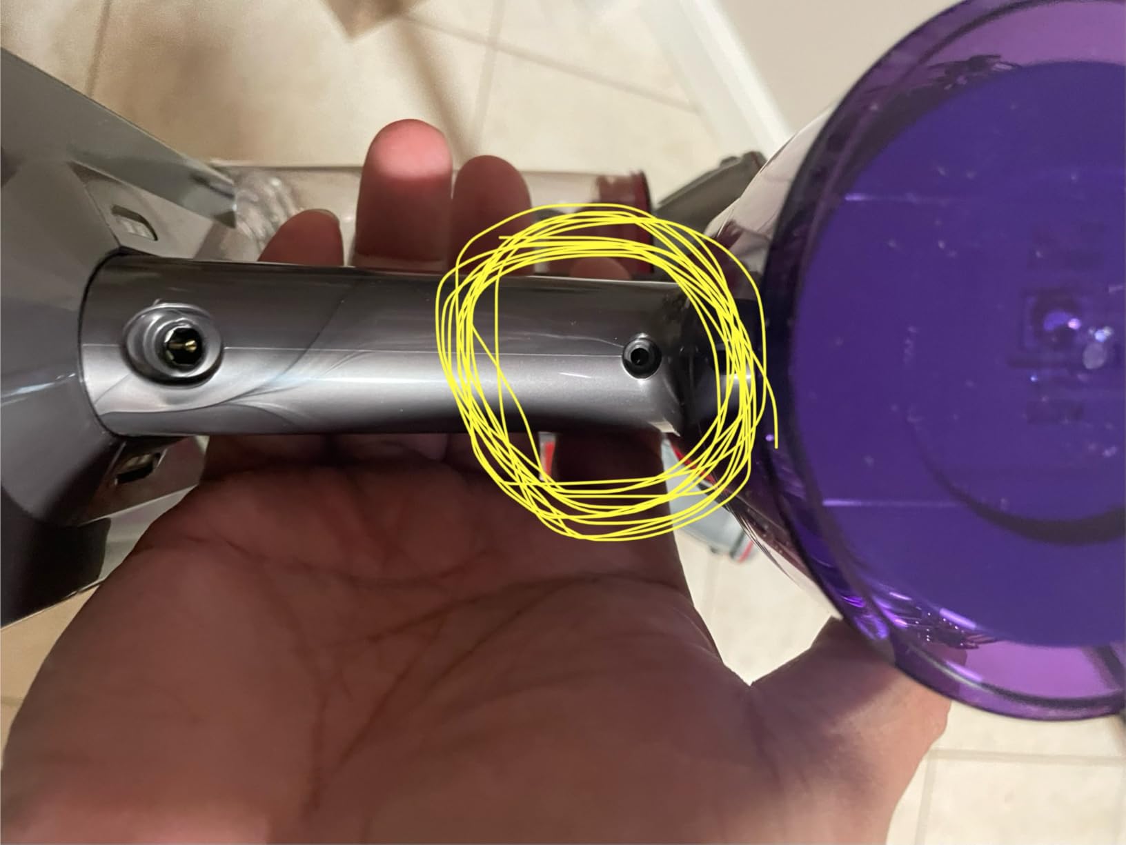 Dyson V8 Plus Cordless Vacuum, Cleans Hard Floors and Carpets, Detangles, Converts to Handheld, 115AW, 2 Power Modes, Up to 40 Minutes¹ customer photo 1