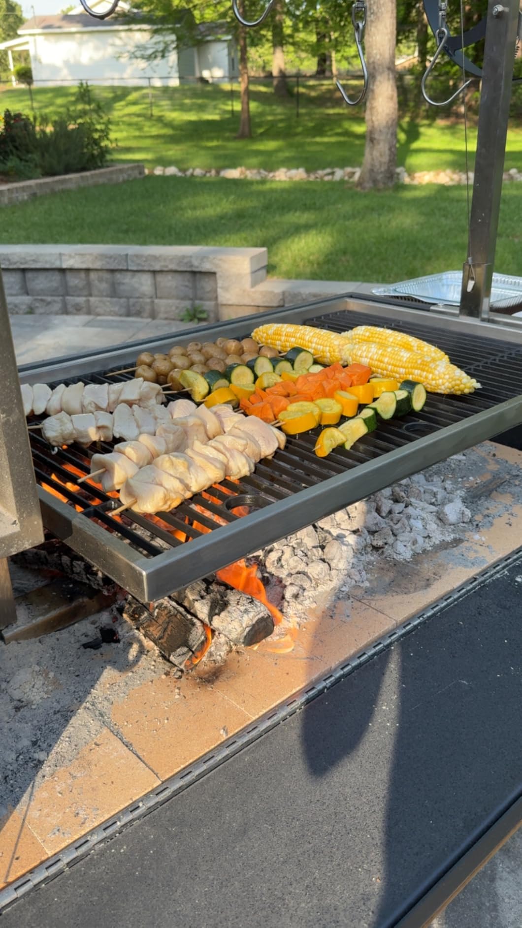 Backyard Discovery Argentine Santa Maria Wood Fire & Charcoal BBQ Grill with Brasero, Adjustable Grill Grates, Fire Bricks, Heavy-Duty Steel, S-Hooks, Acacia Wood Table for Outdoor Gaucho Grilling customer photo 2