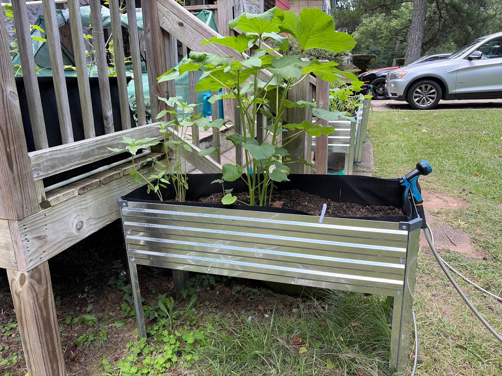 DIIYIV 2PCS Galvanized Raised Garden Bed with Legs,2PCS 48×18×30in Elevated Planter Box for Backyard,Outdoor Garden, Patio, Balcony, 300lb Capacity,Grey customer photo 2