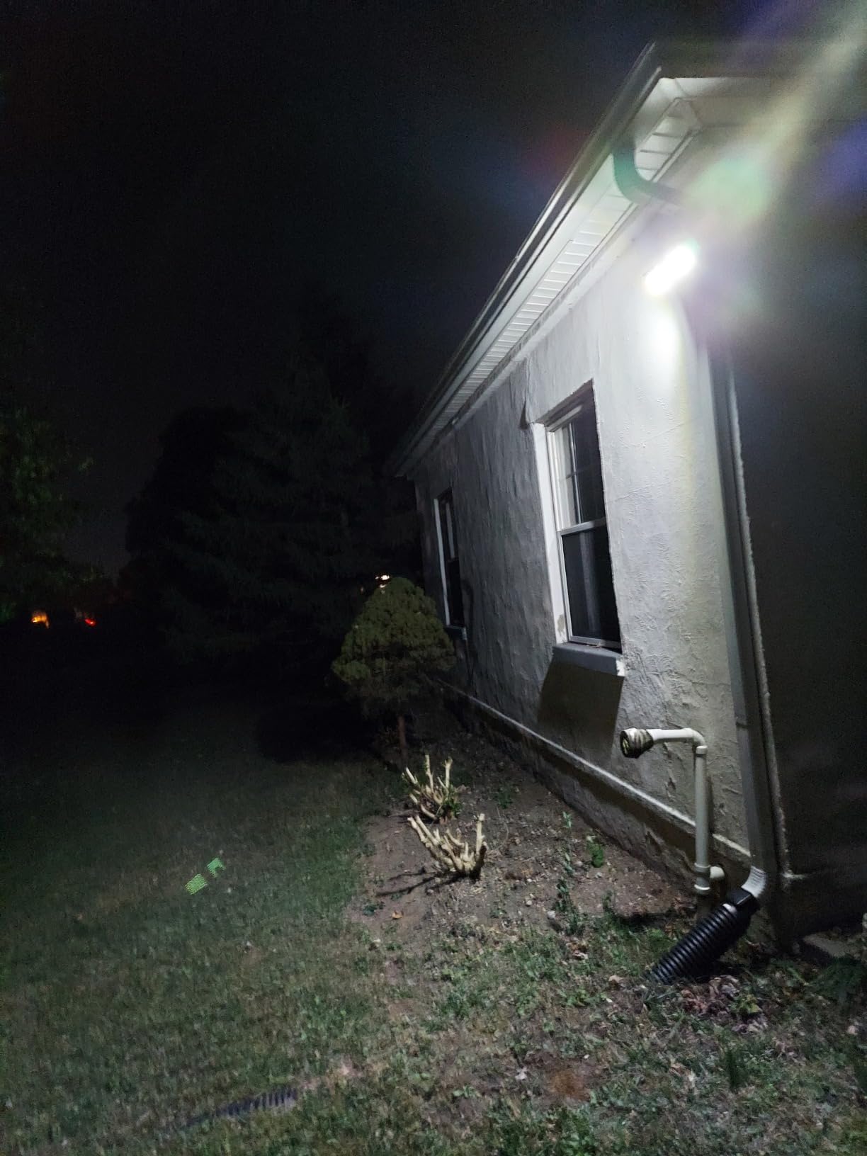 daphino 2500LM Solar Lights, Motion Sensor Outdoor Lights, 3-Head, 2 Pack customer photo 2