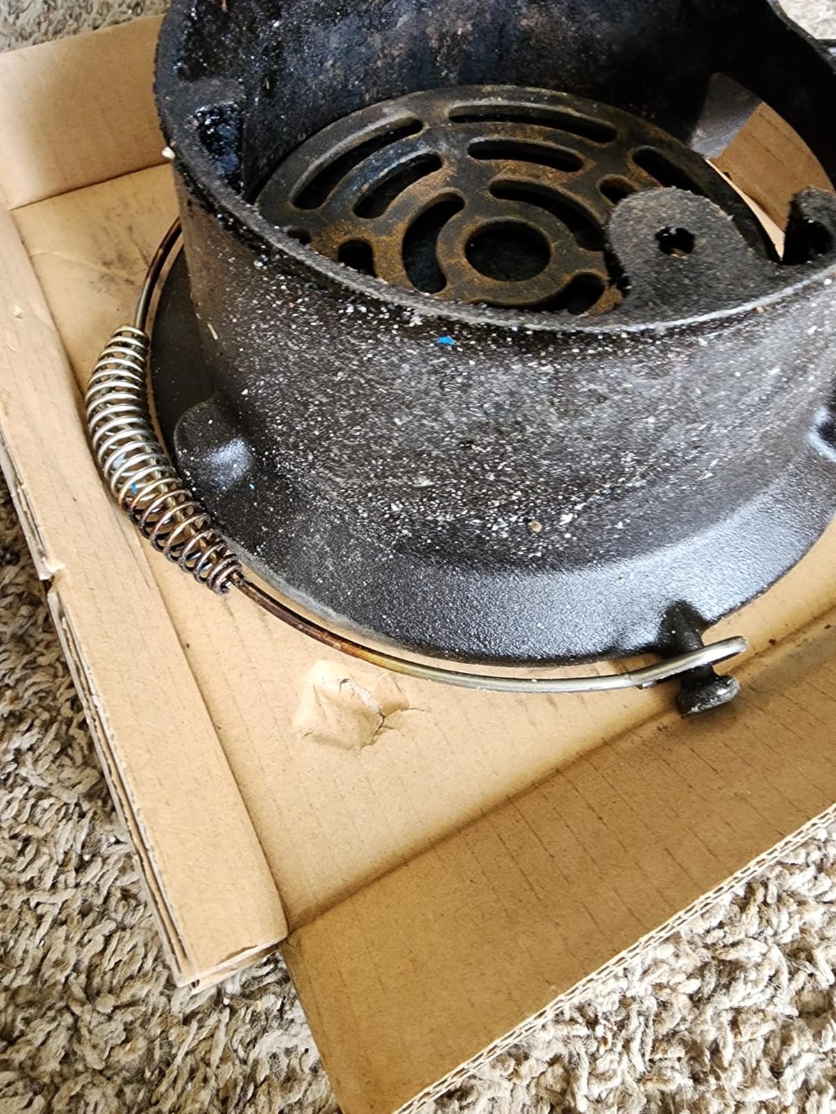 IronMaster Hibachi Grill, 100% Cast Iron, Tabletop Small Portable Charcoal Grill for Outdoor Camping - 2 Heights, Air Control, Coal Door, Ideal for 2 People customer photo 1