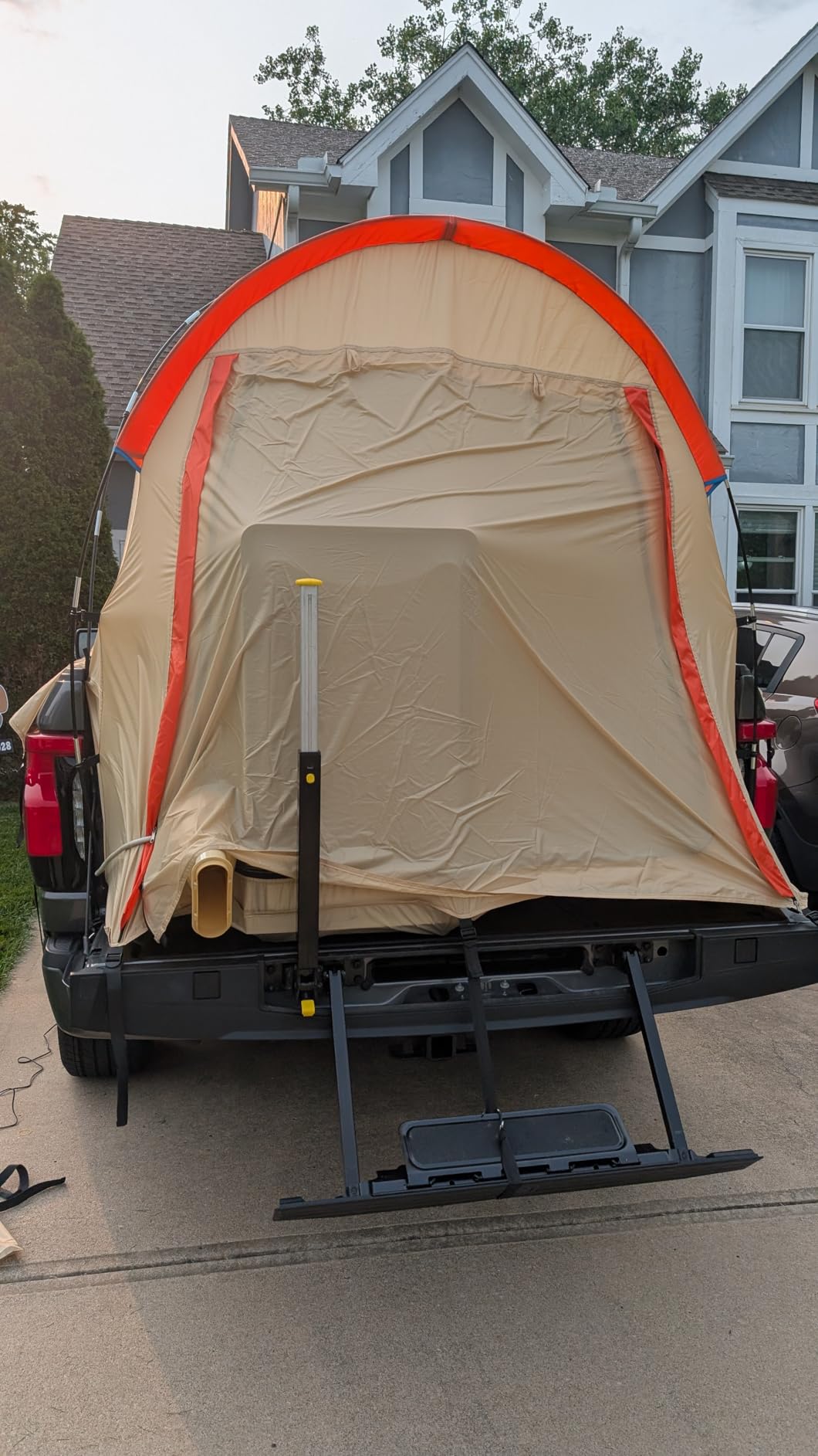 Pickup Truck Tent with Awning Shade,Waterproof PU5000mm Oxford for 5.5-6.3 FT Truck Bed for Camping Travel Outdoor Activities for Chevy Silverado 1500,Ram 1500/Dakota,F150,GMC 1500,Titan,Tundra customer photo 2