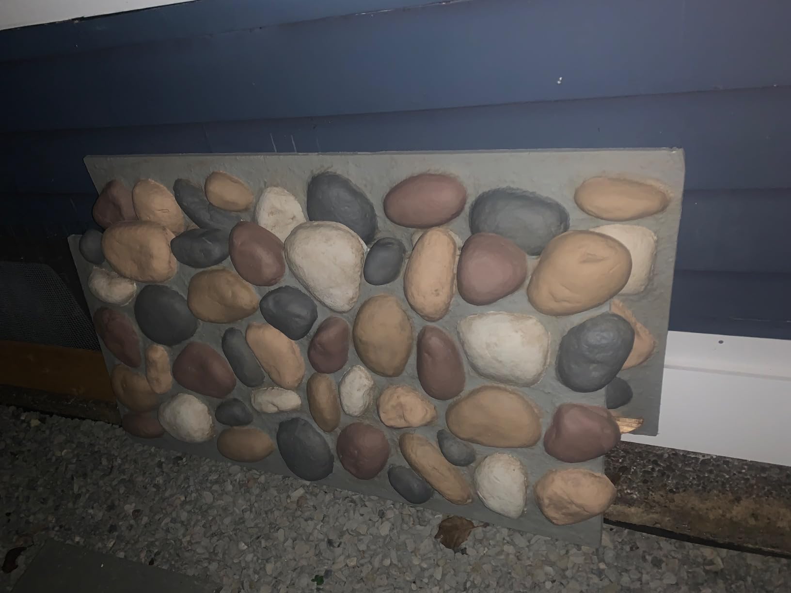 EverStone River Rock Faux Rock Panel, 49
