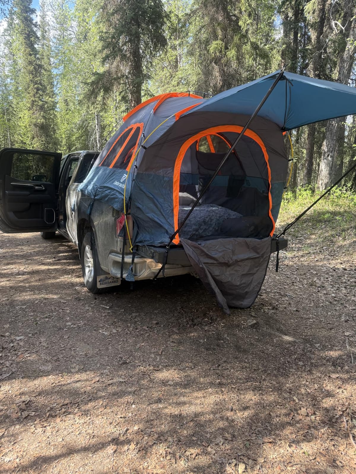 Umbrauto Truck Bed Tent with Awning: 5.5-5.8FT PU3000mm Waterproof Tailgate Pickup Truck Tents, Easy Set-up for 2 Person, Fits Full Size Short Bed, Chevy, Dodge, Ford, GMC, Green customer photo 2