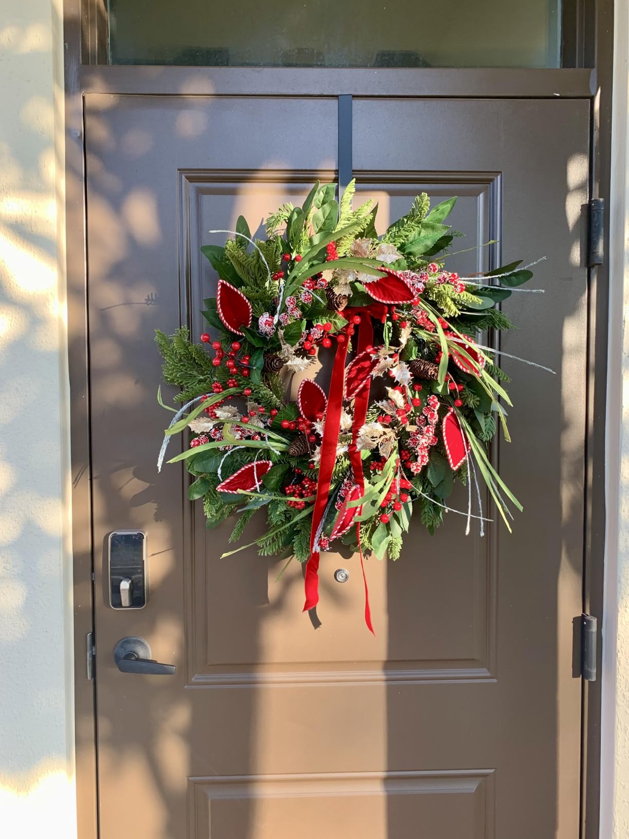Christmas Wreath with Lights,Outdoor Pre-lit Christmas Wreaths for Front Door-24 Inch Xmas Door Wreath with Pine Needles Pine Cones and Red Berries- Farmhouse Home Christmas Decorations customer photo 1