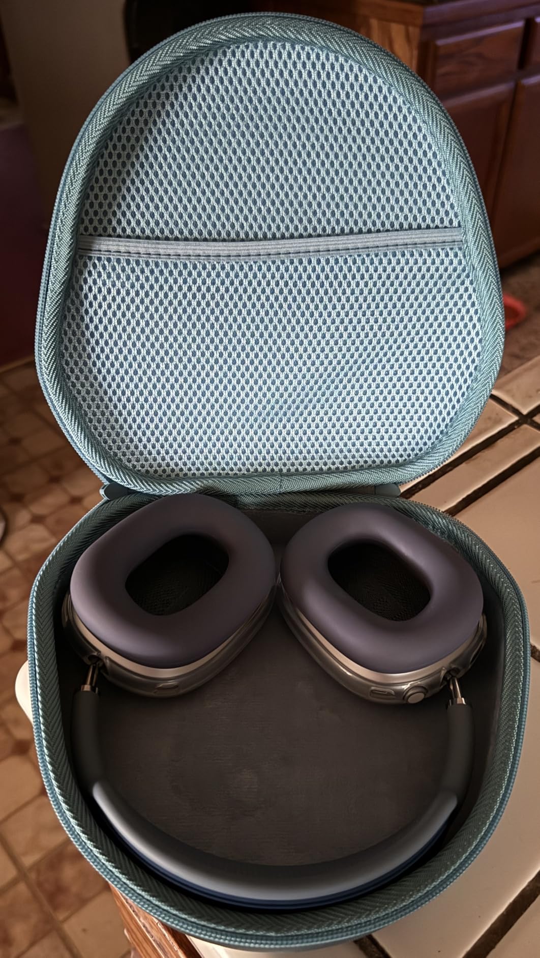Apple AirPods Max Wireless Over-Ear Headphones, Pro-Level Active Noise Cancellation, Transparency Mode, Personalized Spatial Audio, USB-C Charging, Bluetooth Headphones for iPhone - Blue customer photo 1