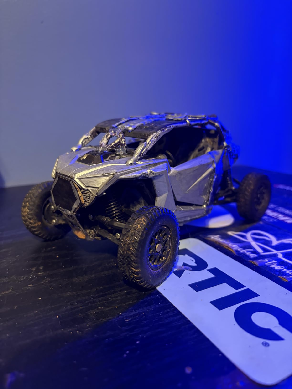 NewRay 1:18 Scale Polaris RZR Pro R 4 (Matte Onyx Black) 58453B customer photo 2