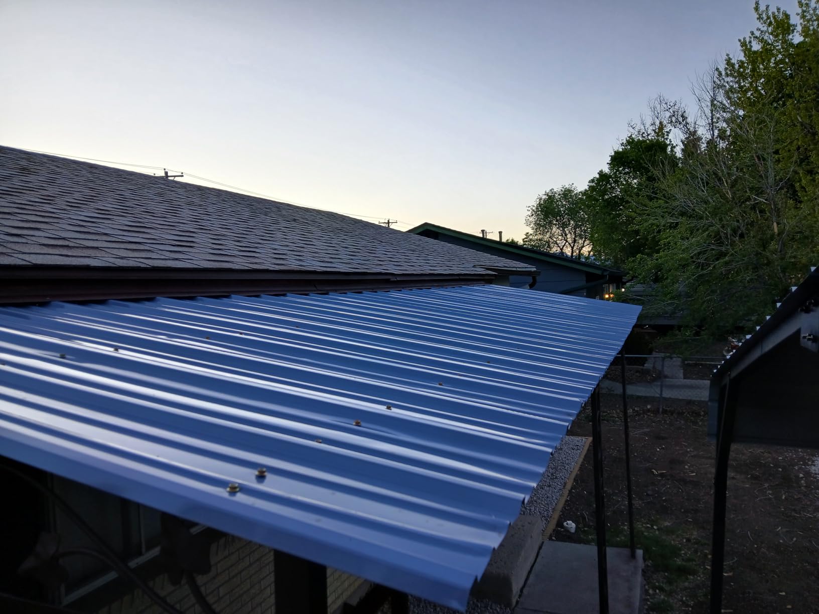 NeatiEase 10 Pcs Metal Roofing Panels, 8.1 Feet Corrugated Galvanized Roofing Panels Metal Siding Panels with Steel Screws for Pergola, Gazebo, Shed, Outdoor Storage, Chicken Coop, Patio,Garages customer photo 2