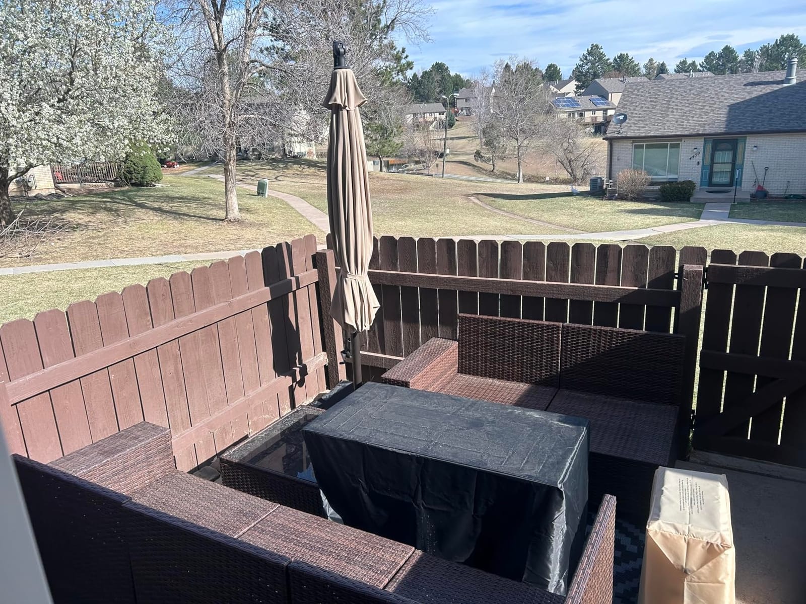 10ft Cantilever Patio Umbrella with Base Included, 30 MPH Wind-Resistant Offset Outdoor Hanging Umbrella with 45 Degree Infinite Tilt and Smooth Crank, 260gsm Solution-Dyed 8-Year Fade-Resistant Canopy for Backyard Pool Deck, Beige customer photo 1
