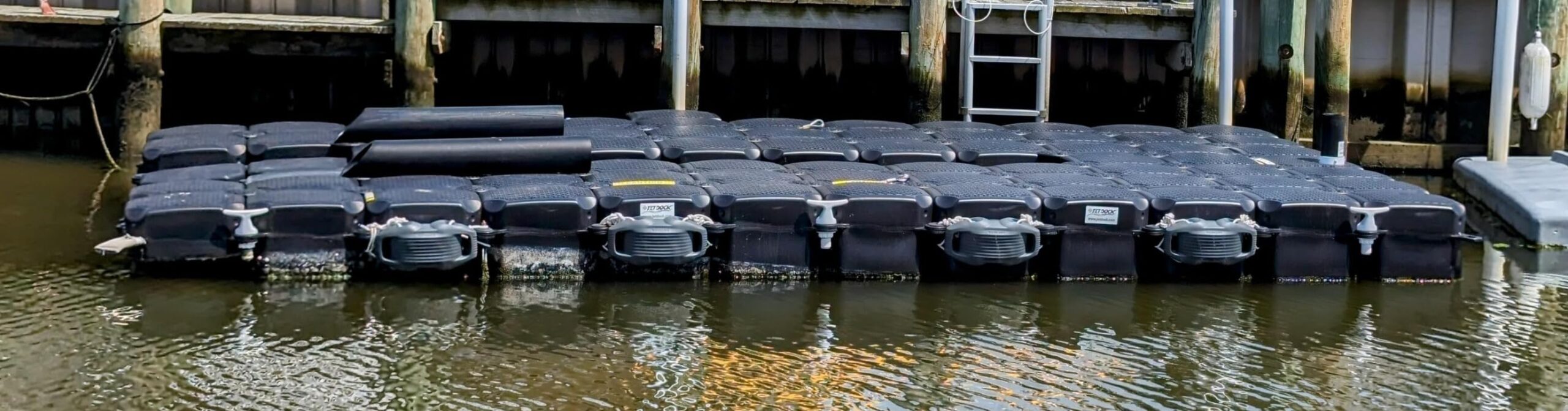 AWEMUFA Boat Fenders Easy to Install Bumper for Docking Ideal Fender for Pontoon, Bass, Jet Ski and Fishing Boats customer photo 1