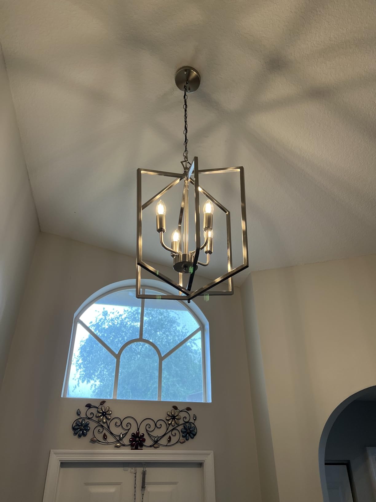WJShome Modern Black Chandelier, 12-Light Tiered Pendant Light Fixtures, Long Chandeliers for High Ceilings, Farmhouse Foyer Lighting Fixtures, for Living Room, Staircase, Entryway customer photo 1
