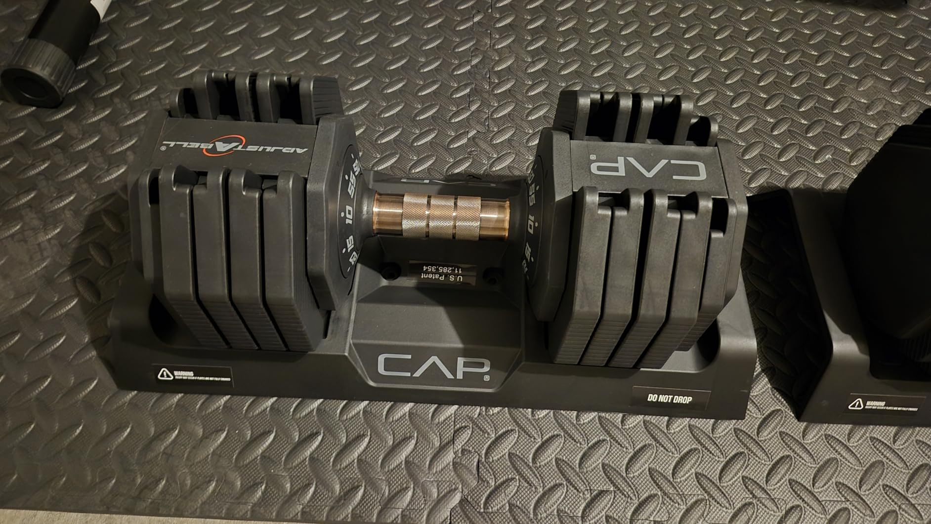 CAP ADJUSTABELL Adjustable Dumbbell Set, Premium Quick Select Adjustable Weights for Strength Training, Singles & Pairs, 25 LB & 55 LB, Hex Dumbbells, Multiple Handle Options customer photo 1