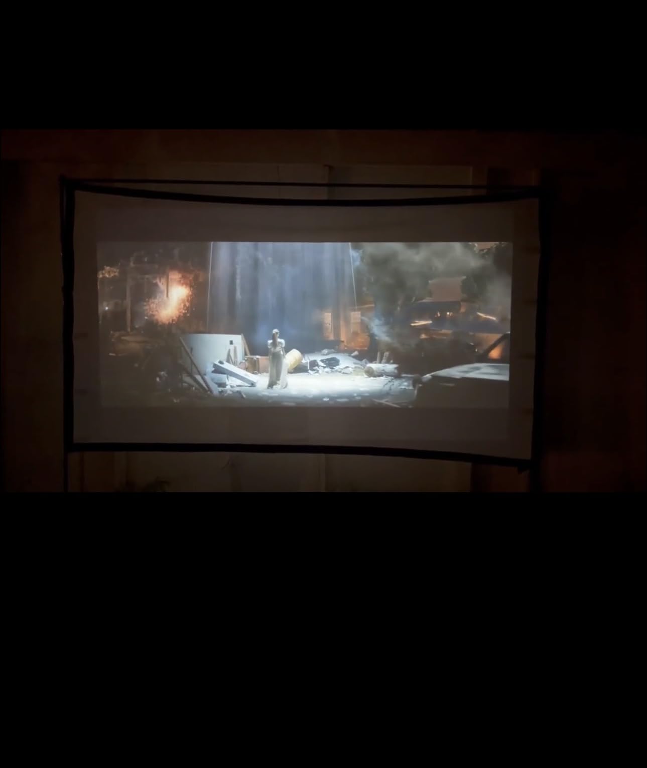Outdoor Projector Screen with Stand featuring a Stake-Down Base-120 Inch 16:9 4K HD Portable Projector Screen Indoor Outdoor Movie Screen Lightweight Projection Screen with Carry Bag for Home,Backyard customer photo 2