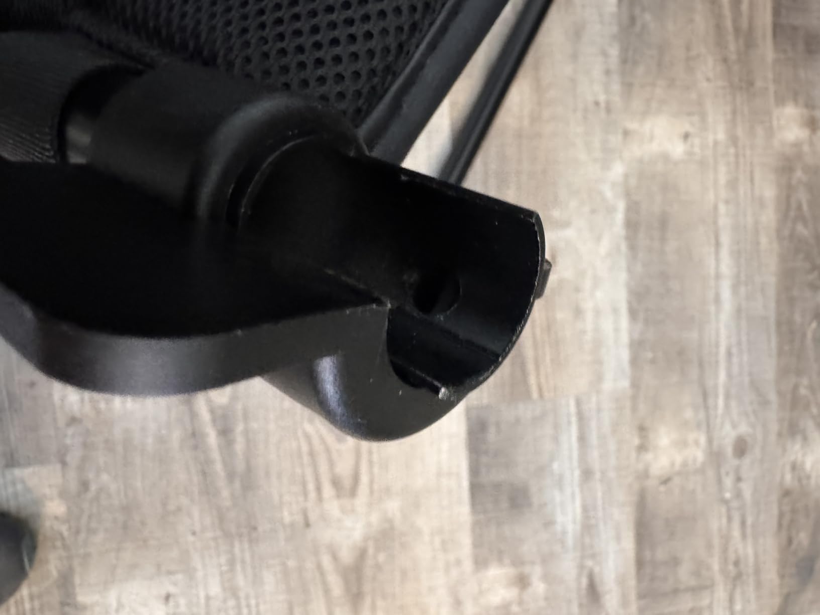 RACGTING Foldable Sim Racing Cockpit for Logitech Thrustmaster MOZA customer photo 1
