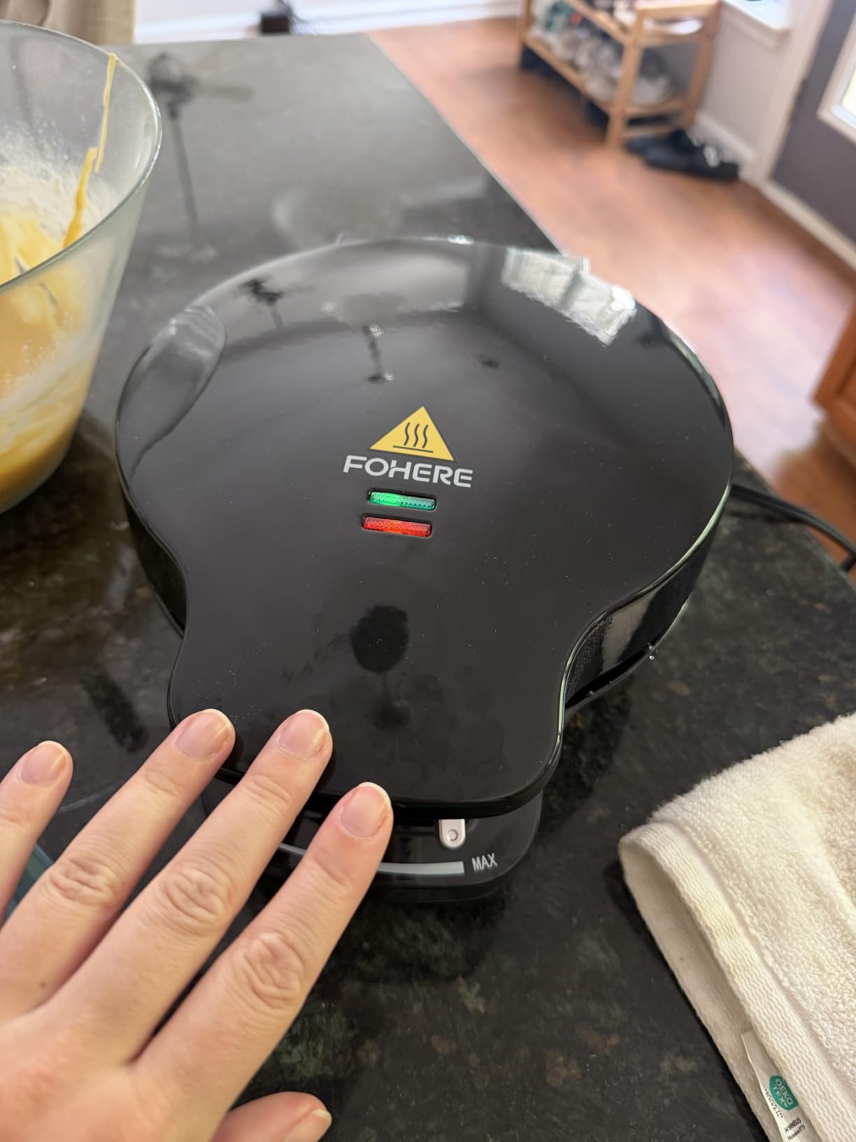 FOHERE Waffle Cone Maker Machine and Ice Cream Bowl Maker with Temperature Control, Double Side Nonstick Waffle Bowl Maker with Cone Roller, 7.5” Thin Waffle Maker for Home Kitchen (Black) customer photo 2