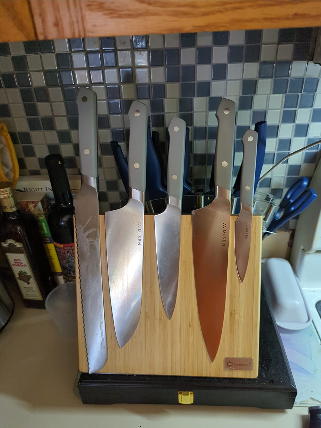 Misen 8 Inch Chef Knife, AUS-10 Japanese Stainless Steel - White customer photo 2