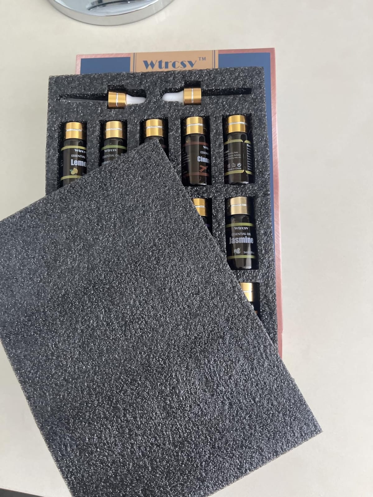 Essential Oils Set - Top 15 Scents for Diffuser, Humidifier, Skin Care, Aromatherapy, Massage, Candle & Soap Making - Fragrance Gift Set (5ml) customer photo 2