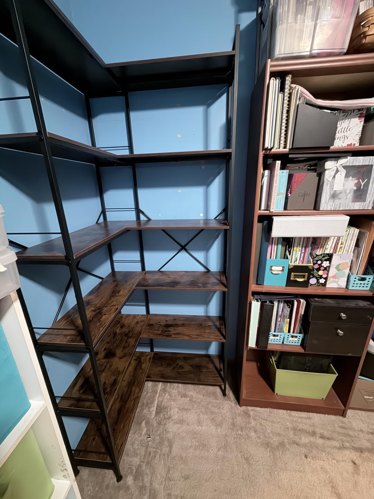 Huuger 5 Tier Bookshelf, L Shaped Corner Bookshelf with 10 Open Shelves, 49.4 Inch Straight Wide Bookcase with Metal Frame and Wooden Board, Adjustable Feet, Rustic Brown customer photo 1