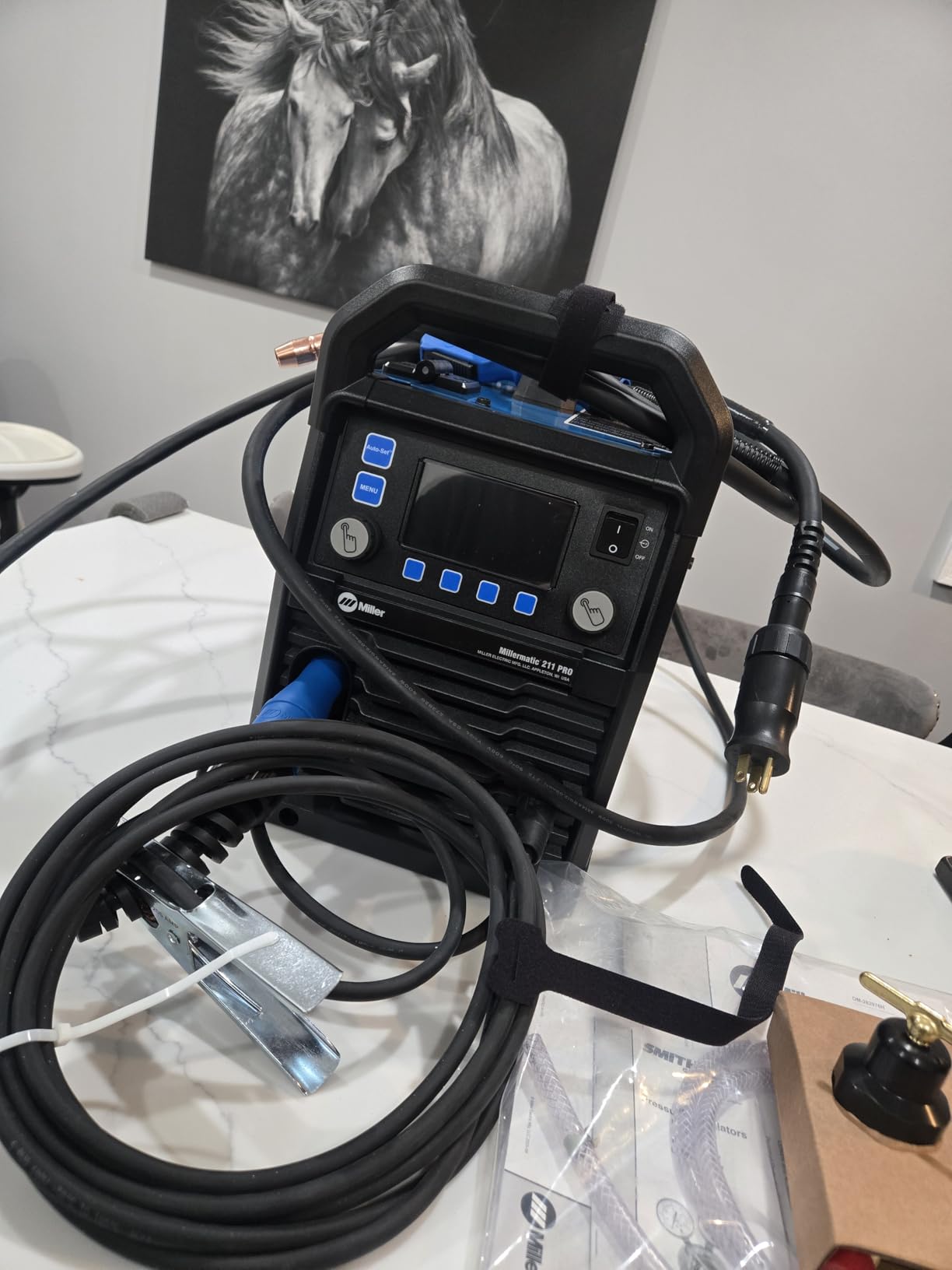 Millermatic® 211 PRO MIG Welder Machine, Dual-Voltage, Auto-Set™ customer photo 2