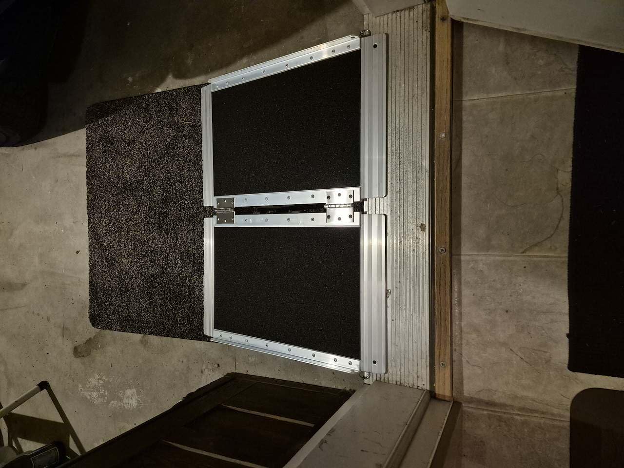 FACHNUO 12FT Wheelchair Ramp with Support Legs, Adaptive Rotatable Tailgat customer photo 2