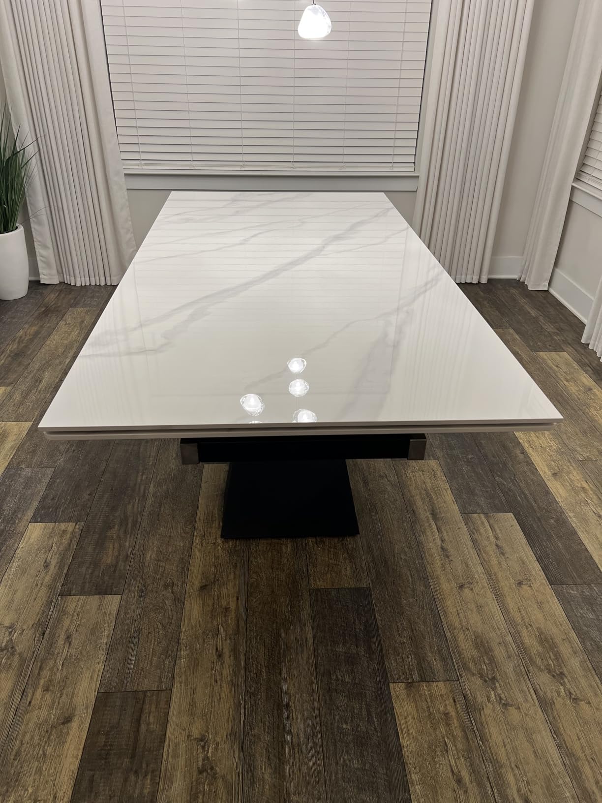 Extendable Marble Sintered Stone Dining Table 78.74 to 110.24 Inch customer photo 2