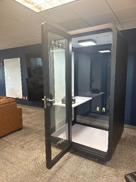 Solo Office Sound Pod Mobile SoundProof Privacy Booth for Work Mobile Roller with Desk (1 Person) customer photo 2