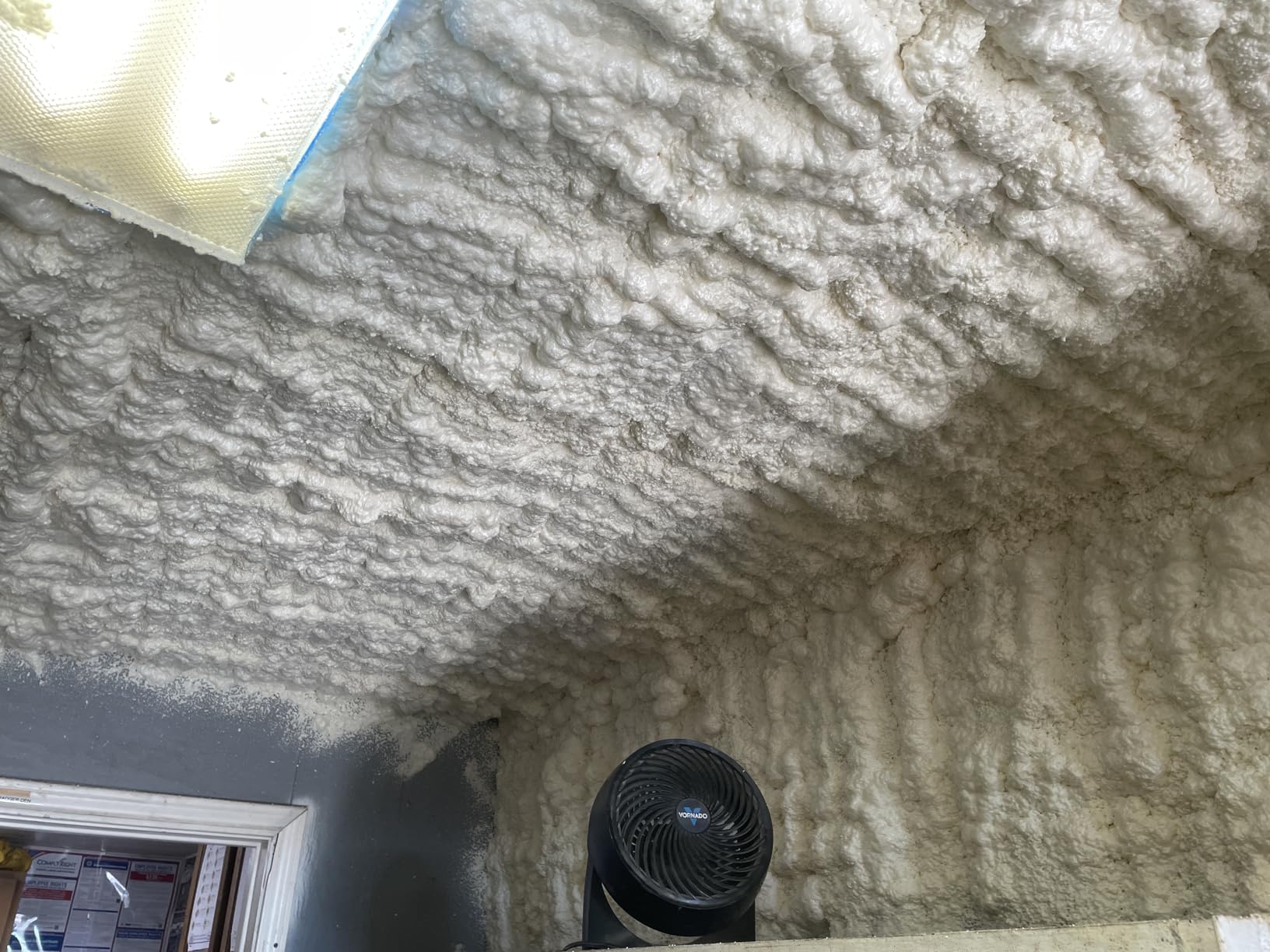 Kraken Bond Fastcoat Fire Rated Spray Foam Insulation (48x27.1 oz.) (R-Value 11.32 / 2in) Closed Cell Expanding Foam - Heat and Acoustic Insulation, 1 Gun & 4 Cleaner Included, 960 Board Ft, 48 Pack customer photo 1