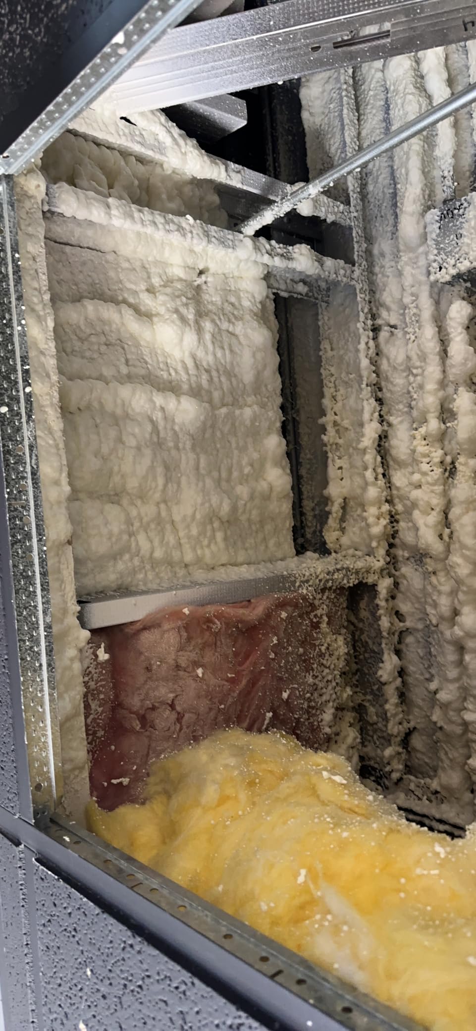 Kraken Bond Fastcoat Fire Rated Spray Foam Insulation (48x27.1 oz.) (R-Value 11.32 / 2in) Closed Cell Expanding Foam - Heat and Acoustic Insulation, 1 Gun & 4 Cleaner Included, 960 Board Ft, 48 Pack customer photo 2