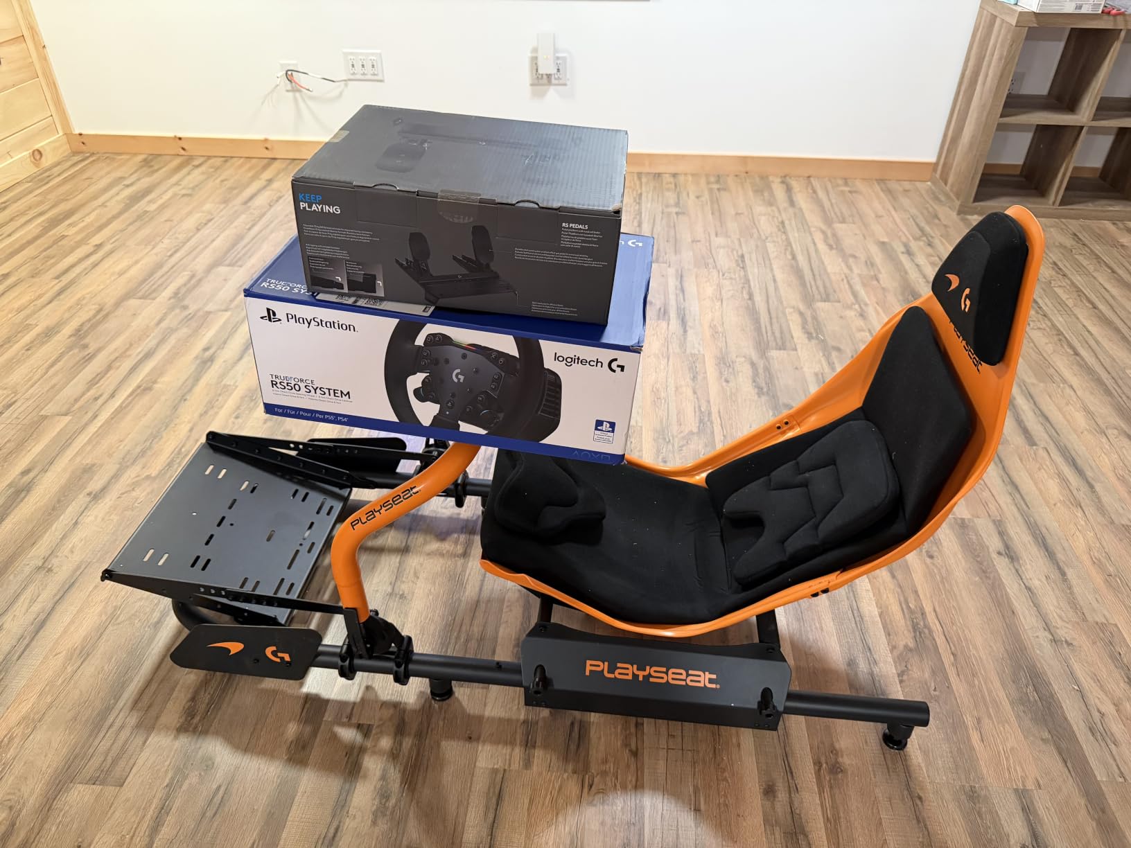 Logitech G RS Sim Racing Pedals (with 75 kg Load Cell Brake) customer photo 2