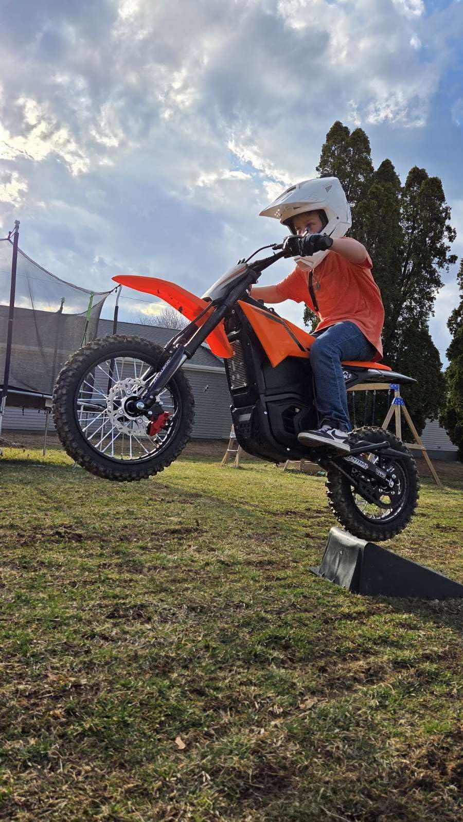 QuietEase Electric Dirt Bike for Adults Teens, 3000W Brushless 220Nm Motor - 45° Slope, 38 MPH, 48V/23.4Ah Removable Battery, Dual Hydraulic Brakes & Full Suspension Electric Motorcycle for Age 13+ customer photo 1