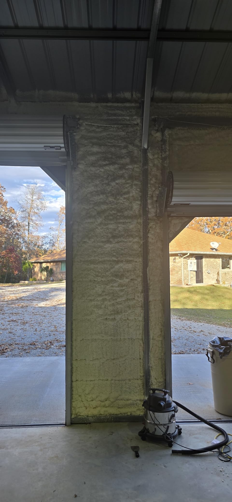 Spray Foam Insulation Kit, 18 Pack x 30 oz, Expanding Foam Sealant Spray customer photo 2
