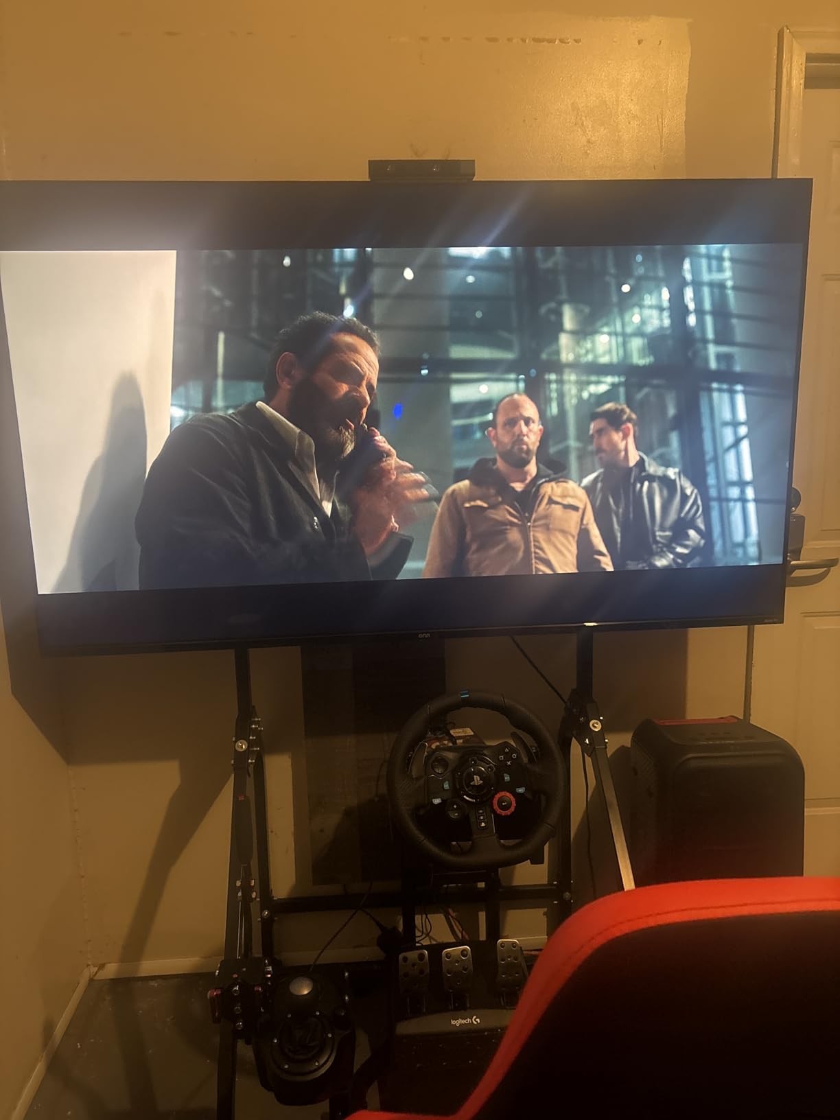 Dardoo Single Monitor Stand with Brake Casters for Racing Simulator Cockpit customer photo 2