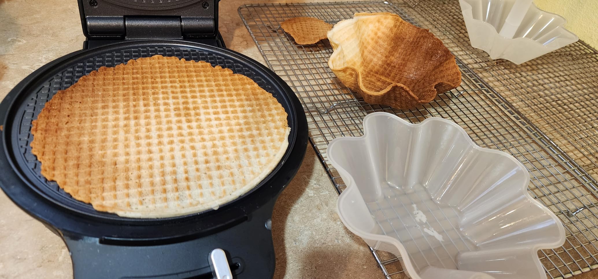Baker's Friend Waffle Cone Maker Machine with Browning Control, 7.5” Ice Cream Cone Maker, Cone Roller & Bowl Press Included,Thin Waffle Maker Crispy, Nonstick Waffle Bowl Maker,Aqua customer photo 1
