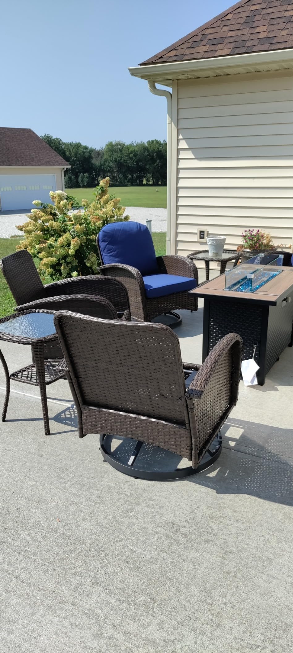 PIZZELLO 7 Piece Patio Furniture Set with 60