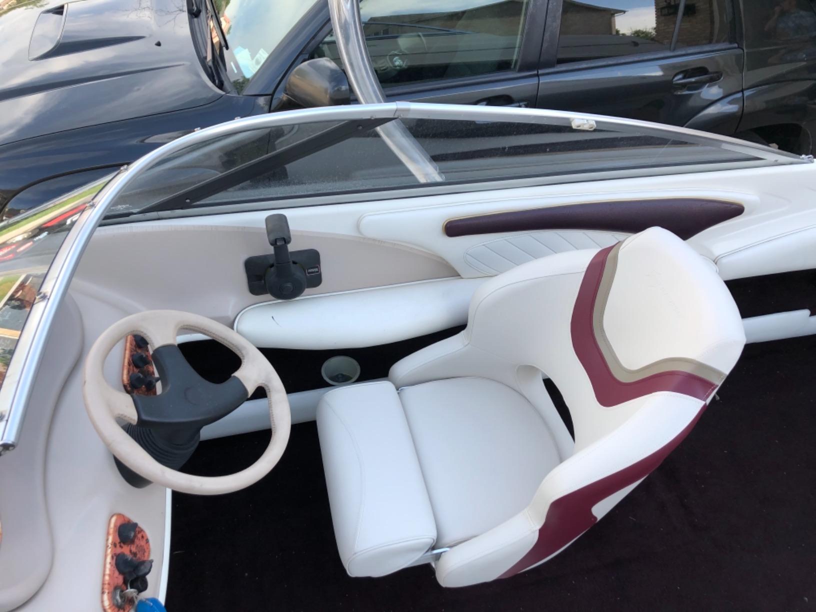Seamander Boat Captain's Chair - 2 Styles & 10 Color Options,Flip Up Bolster Boat Seat,Integral Rotomolded Frame, Premium EPDM Foam Material customer photo 1