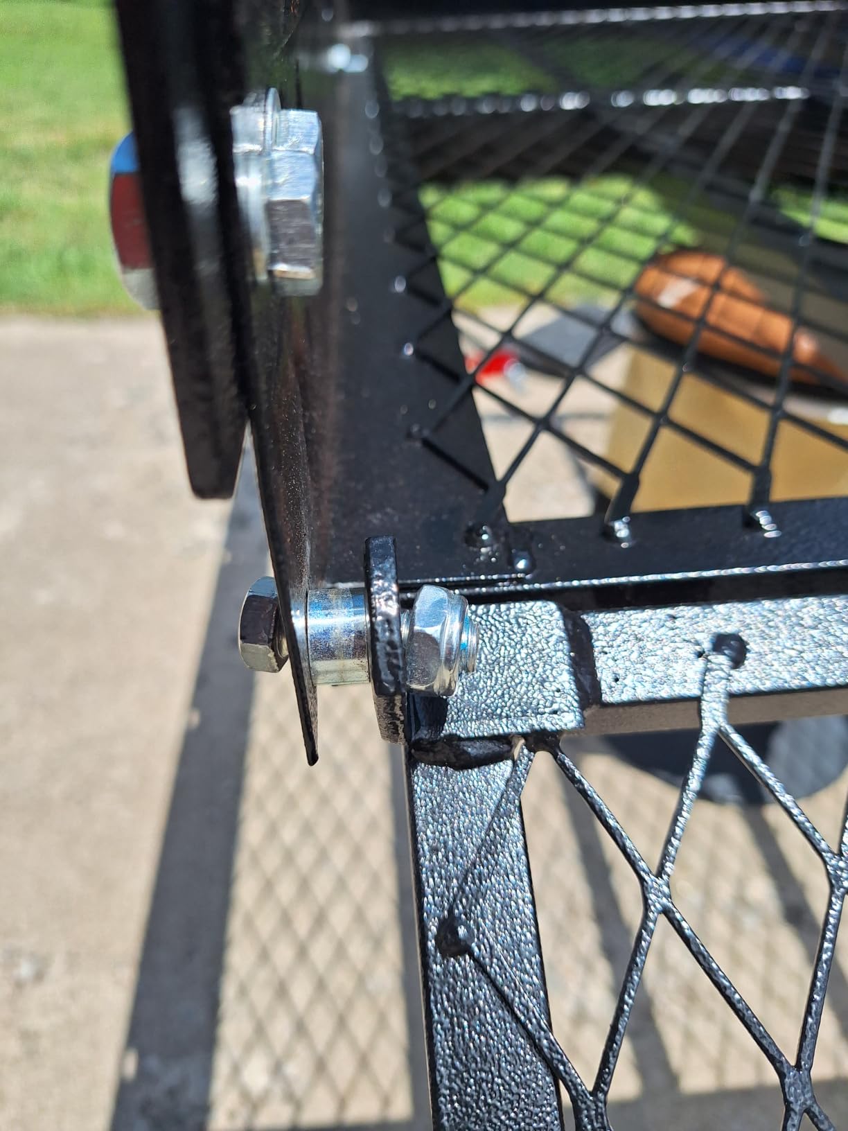 Mockins Folding Trailer Hitch Cargo Carrier with Ramp for Wheelchair customer photo 2