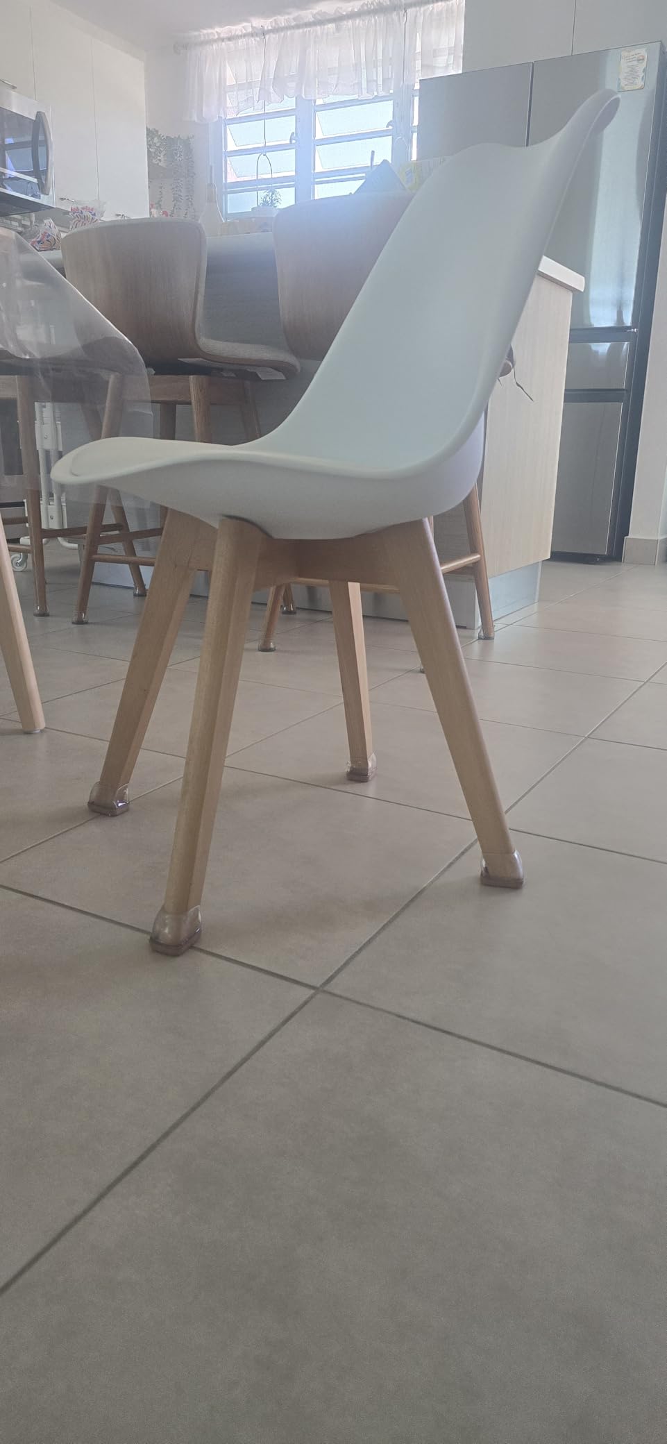 Dining Chairs Set of 4, Modern Upholstered Dining Room Chairs with PU Leather Padded Seat, Armless Kitchen Chairs with Curved Backrest and Solid Wood Legs for Dining Room, Kitchen, Apartment, Black customer photo 2
