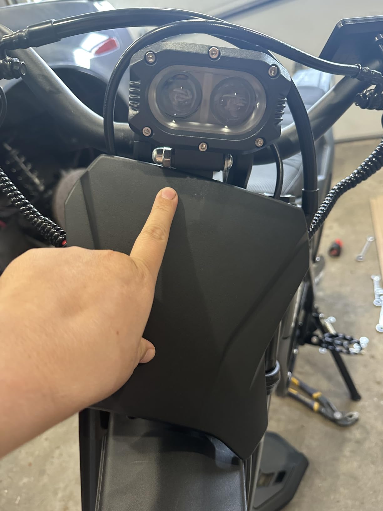 Yozma IN10 Electric Dirt Bike, 40MPH 2600W Off Road Electric Motorcycle customer photo 1