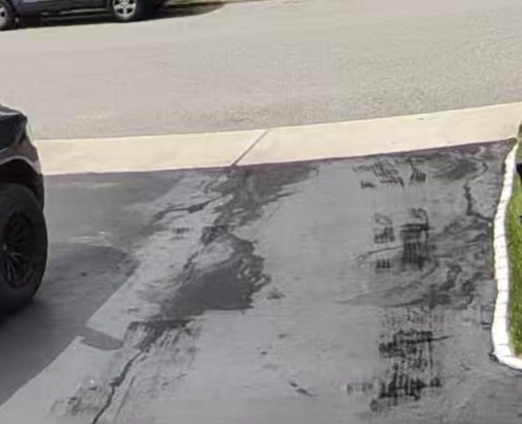 Liquid Rubber Driveway Restore - Asphalt Sealer & Crack Filler, 4 Gallon customer photo 1