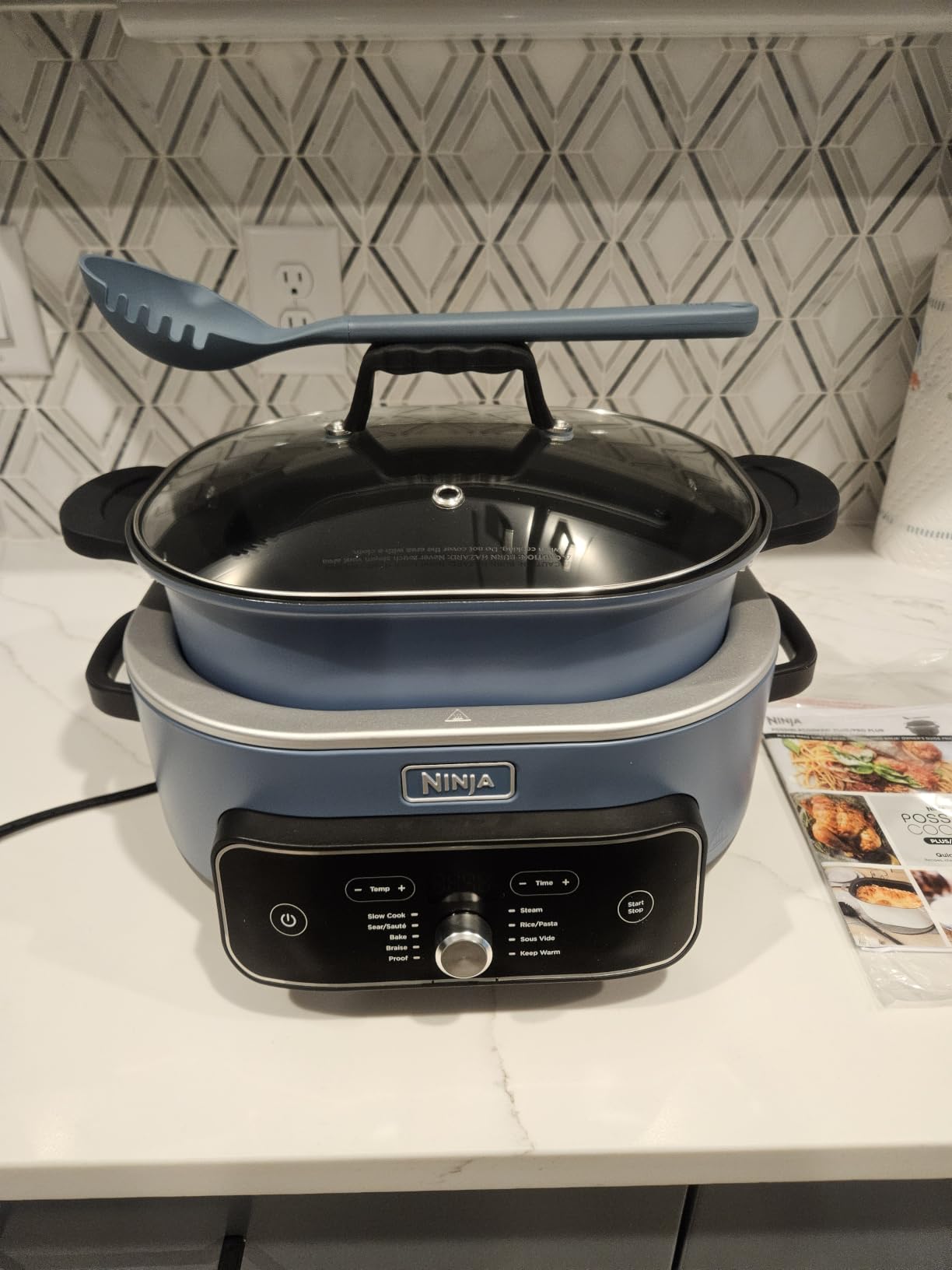 Ninja® PossibleCooker™ PRO Plus, 8.5-qt, Blue Macaron, MC2001 customer photo 2