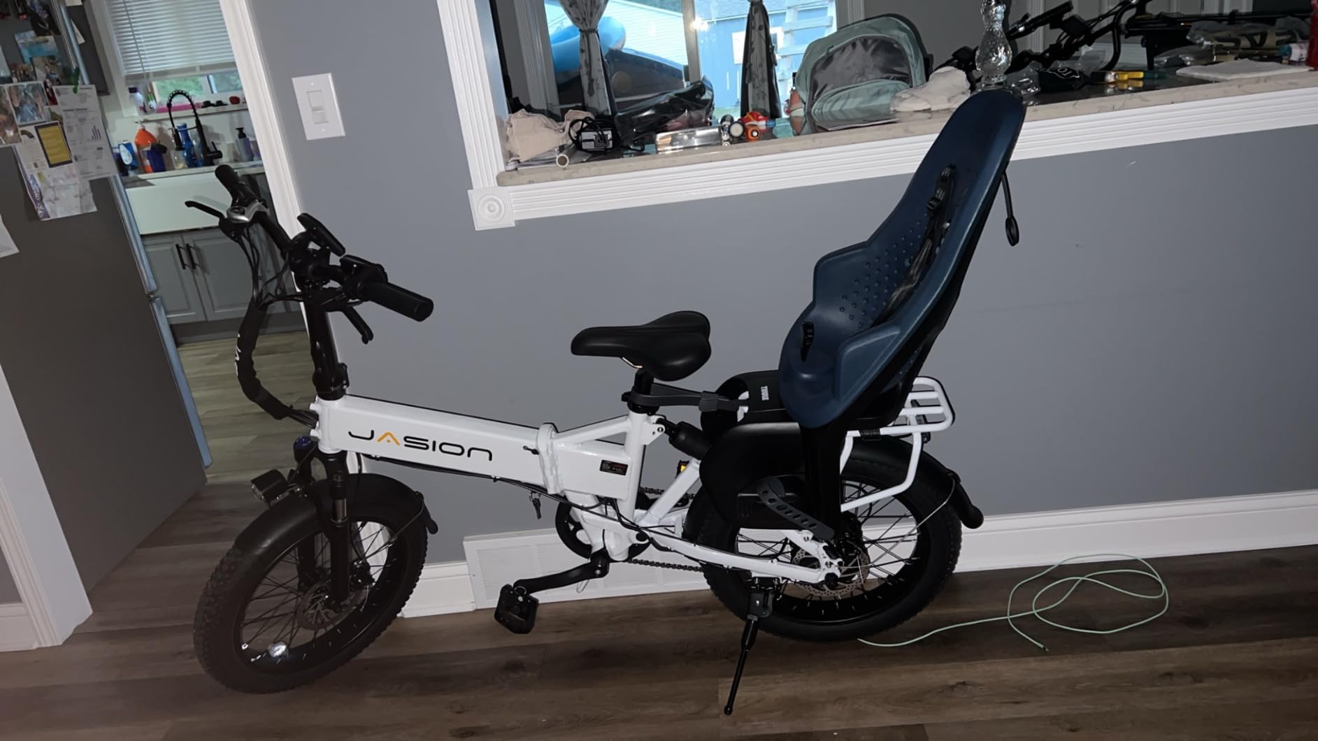 Thule Yepp 2 Mounted Child Bike seat, Adjustable footrests, 5-Point Harness and Easy to Mount Design customer photo 2
