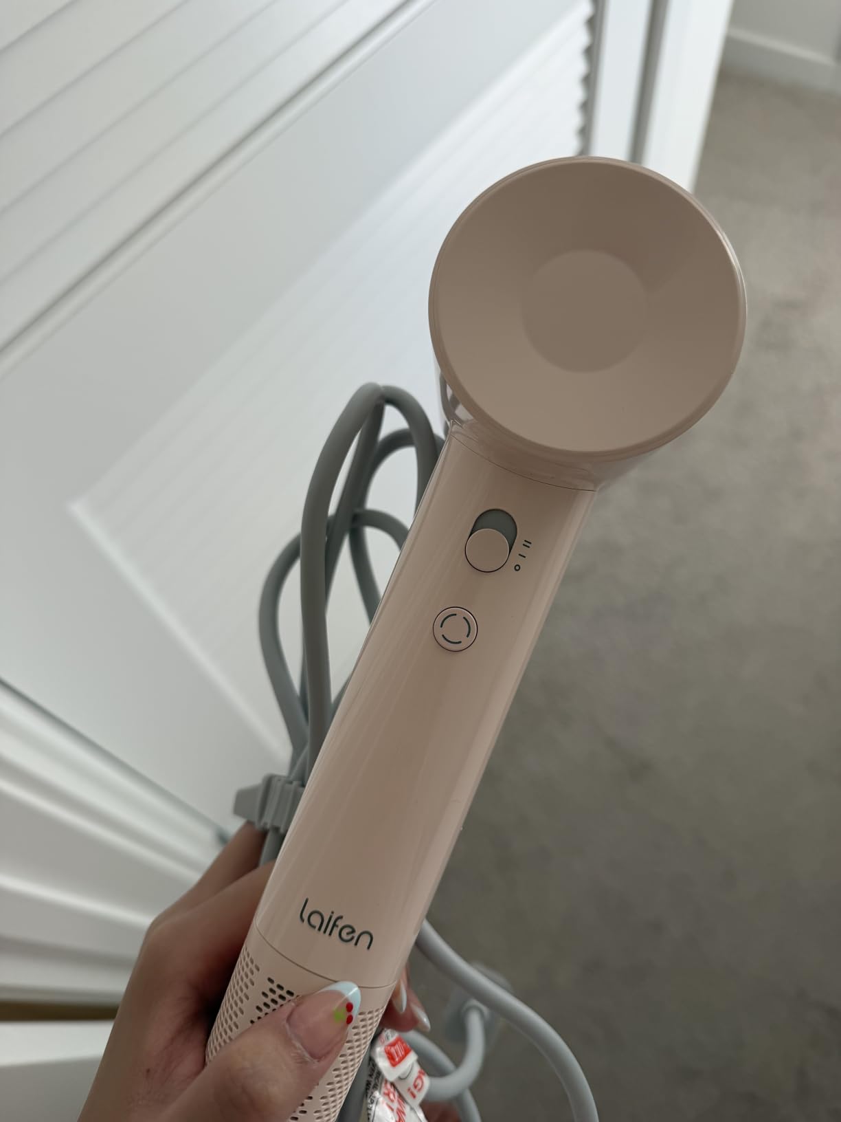 Laifen Air Diffuser Hair Dryer, 15 × High-Speed Ionic Hairdryer, Milktea customer photo 1