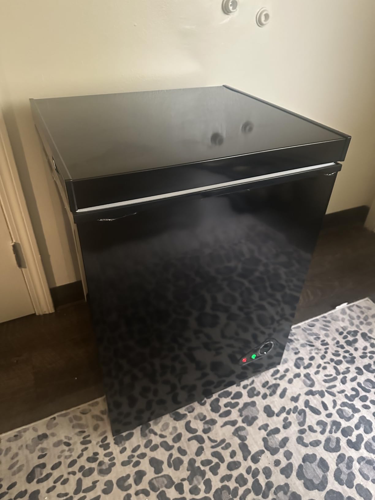 TABU 5.0 Cubic Feet Chest Freezer, Compact Deep Freezer, Black customer photo 2