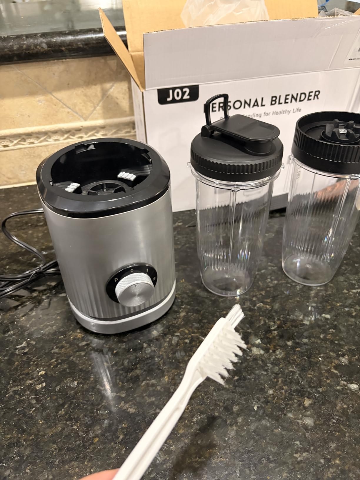 Turelar Smoothie Blender for Shakes and Smoothies with 2*16.9oz To-Go Cups customer photo 2