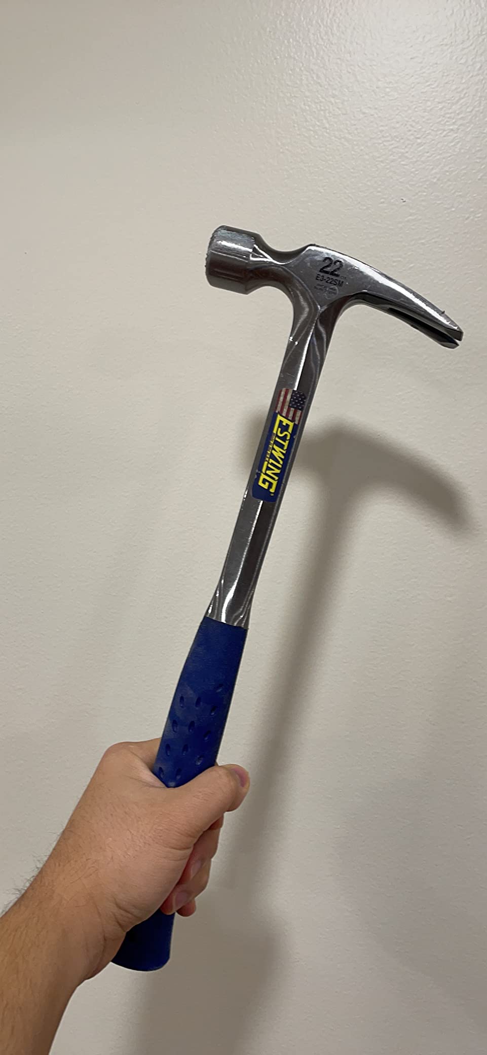 ESTWING Framing Hammer, 22oz Long Handle Straight Rip, Milled Face, E3-22SM customer photo 2