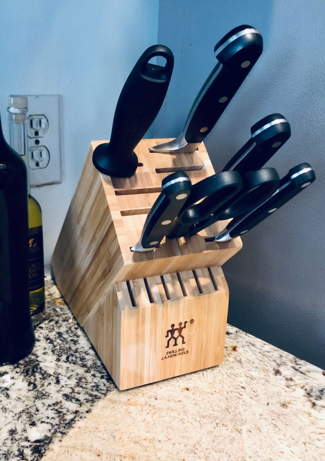 Zwilling Professional S 7-Pc Knife Set, Friodur Ice-Hardened Blades customer photo 1