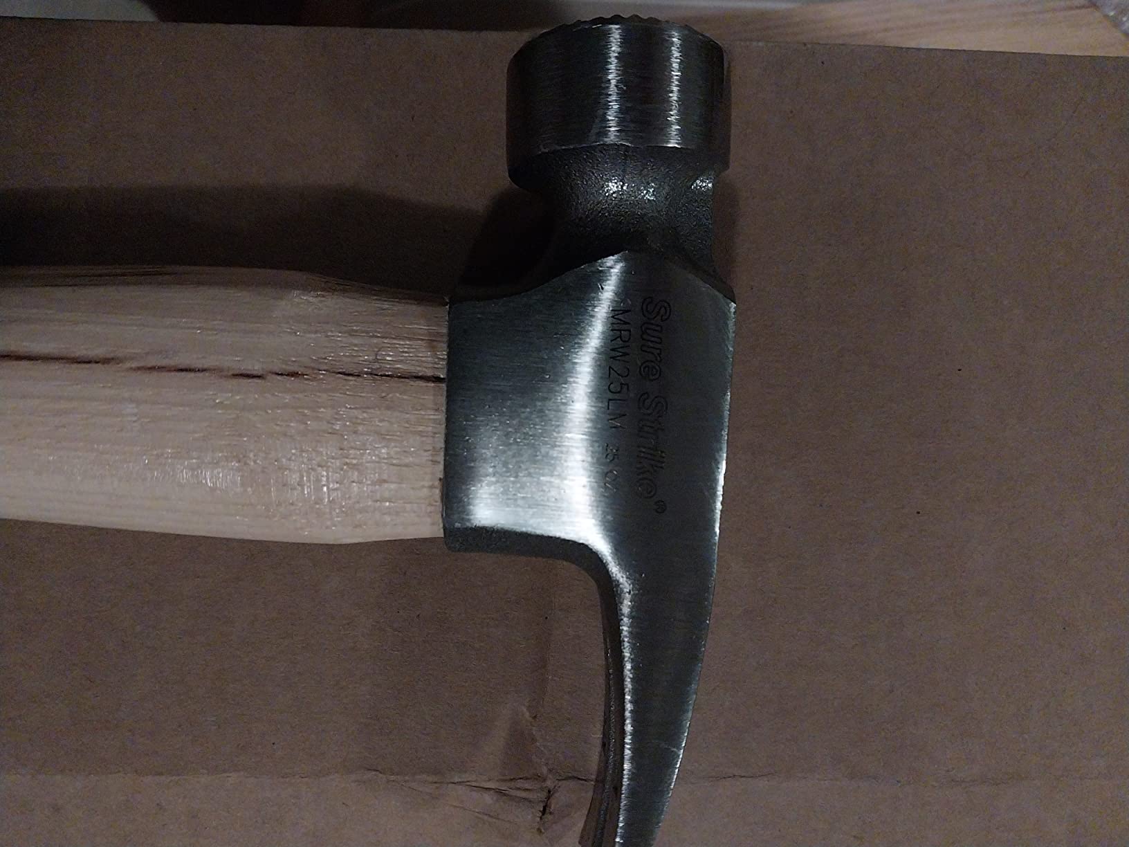ESTWING Sure Strike California Framing Hammer, 25 oz Rip Claw, MRW25LM customer photo 1