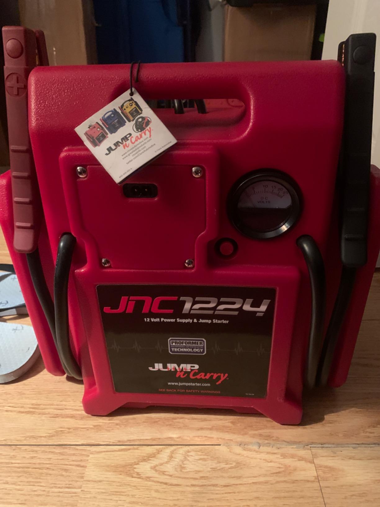Clore Automotive Jump-N-Carry JNC1224 3400/1700 Peak Amp 12/24V Jump Starter customer photo 2