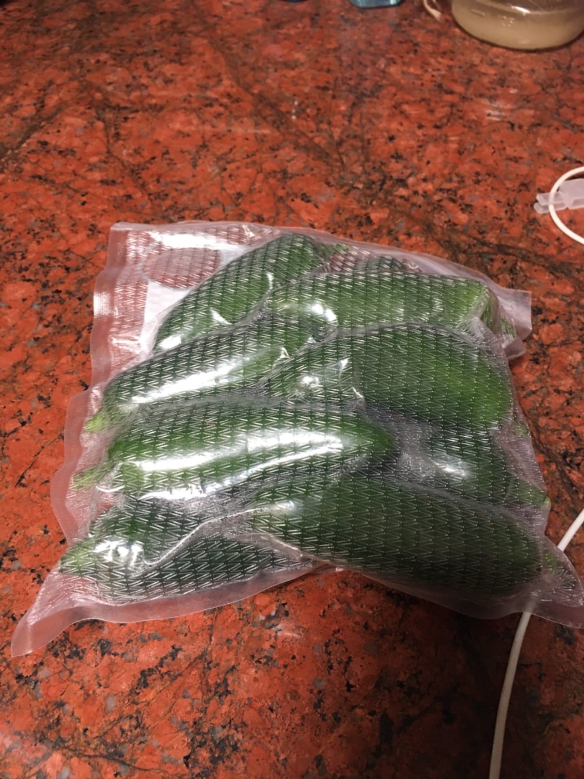 FoodSaver 1-Quart BPA-Free Multilayer Construction Vacuum Zipper Bags customer photo 2